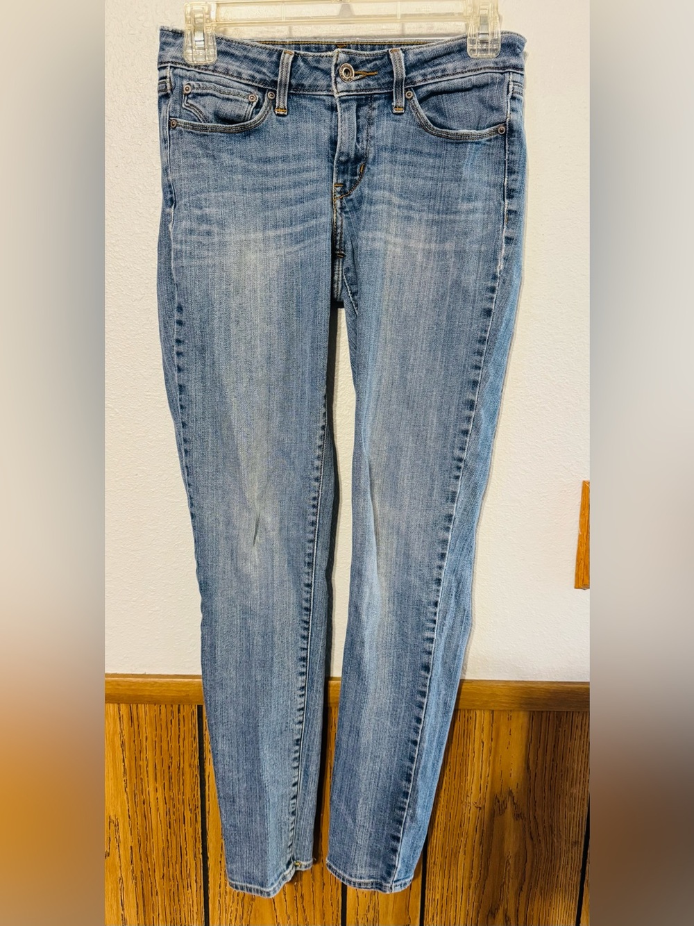 Levi’s women 2/26 Bold curve modern rise Classic Blue Skinny Jeans denim
